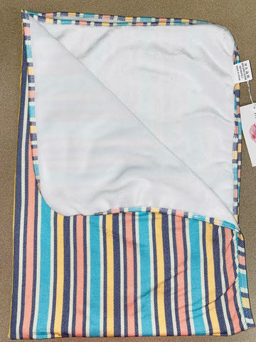 LEDGER PLUSH SWADDLE