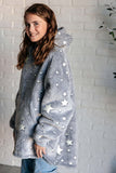 Kids Oversized Hoodie Blanket in Grey Stars