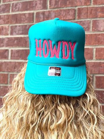 HOWDY EMBROIDERED TRUCKER HAT